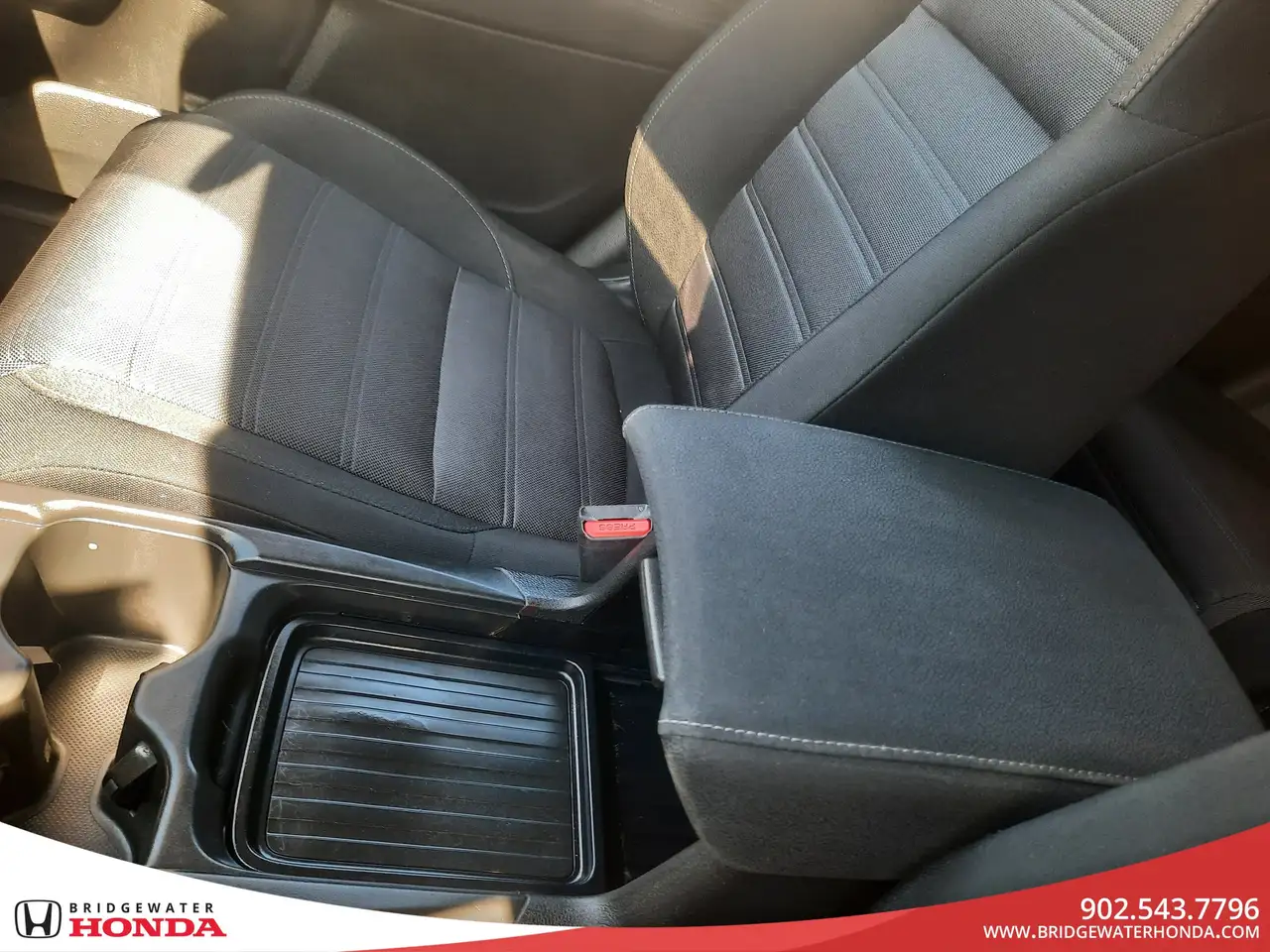 Honda CR-V photo Honda CR-V