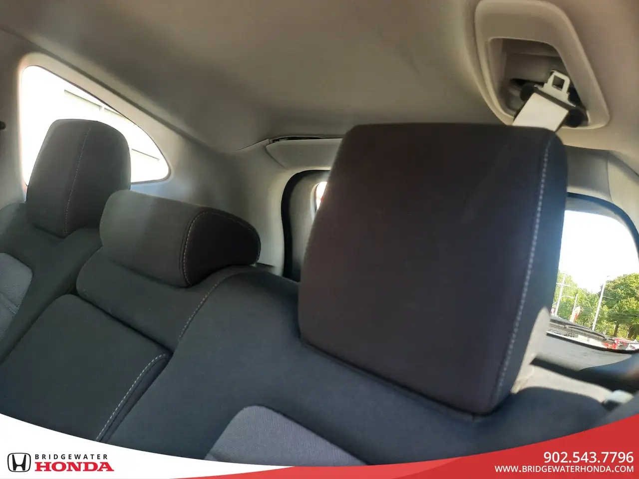 Honda CR-V photo Honda CR-V