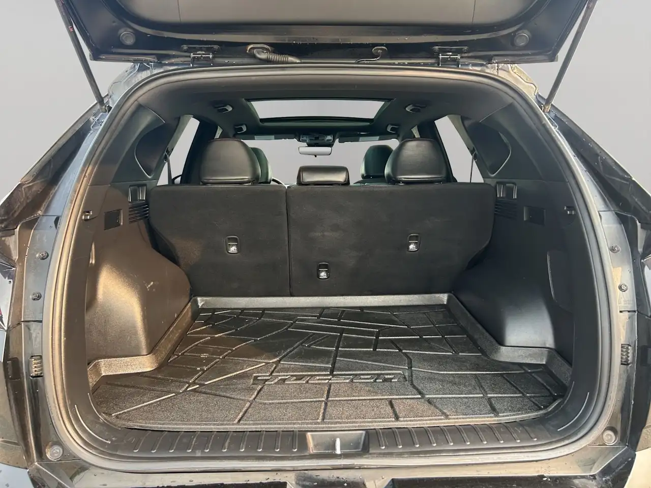 Hyundai TUCSON снимка Hyundai TUCSON