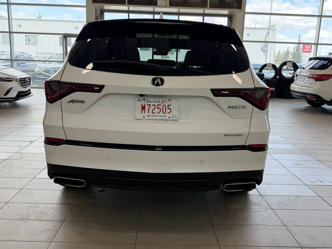 Acura MDX снимка Acura MDX
