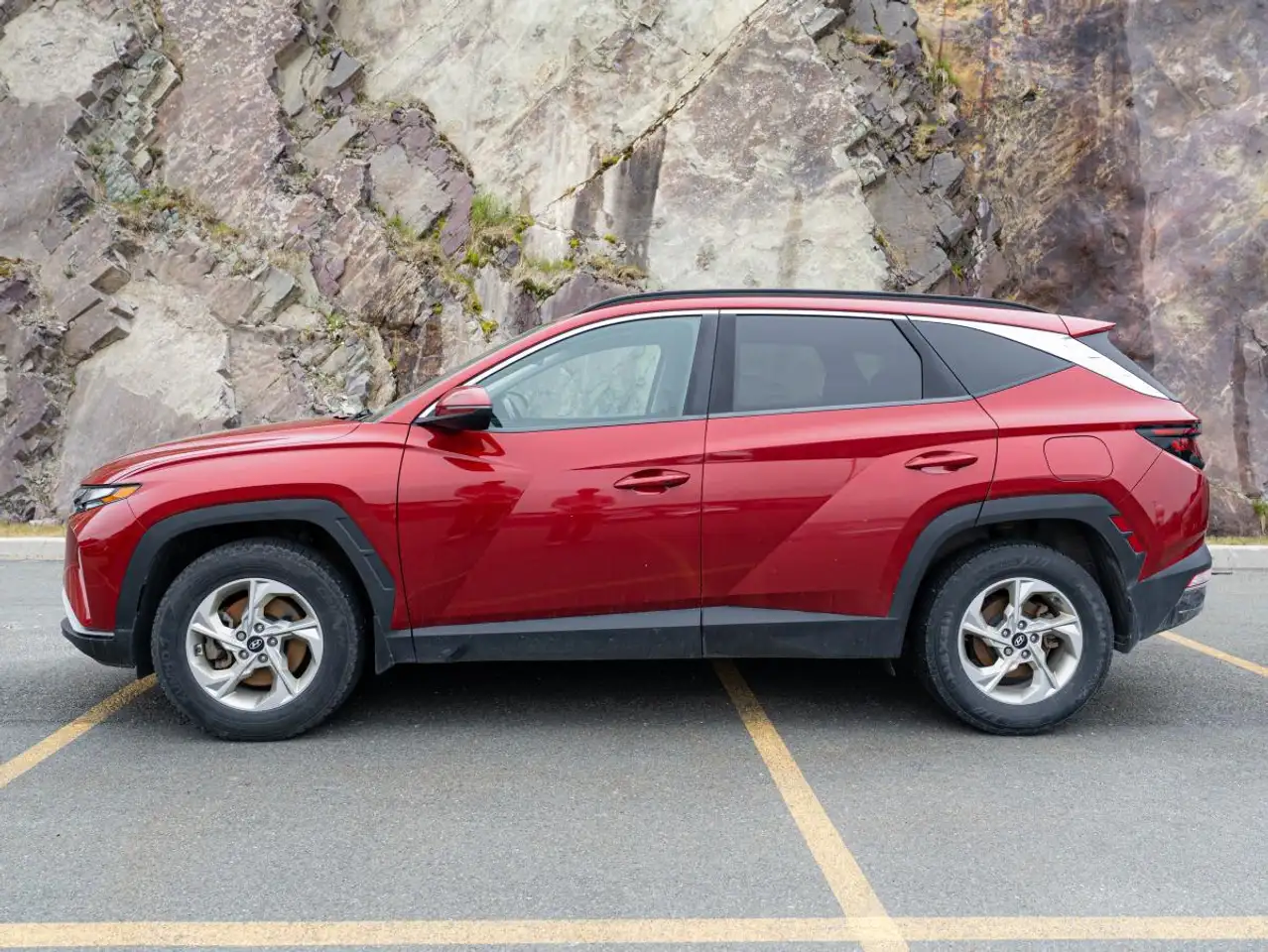 Hyundai TUCSON photo Hyundai TUCSON