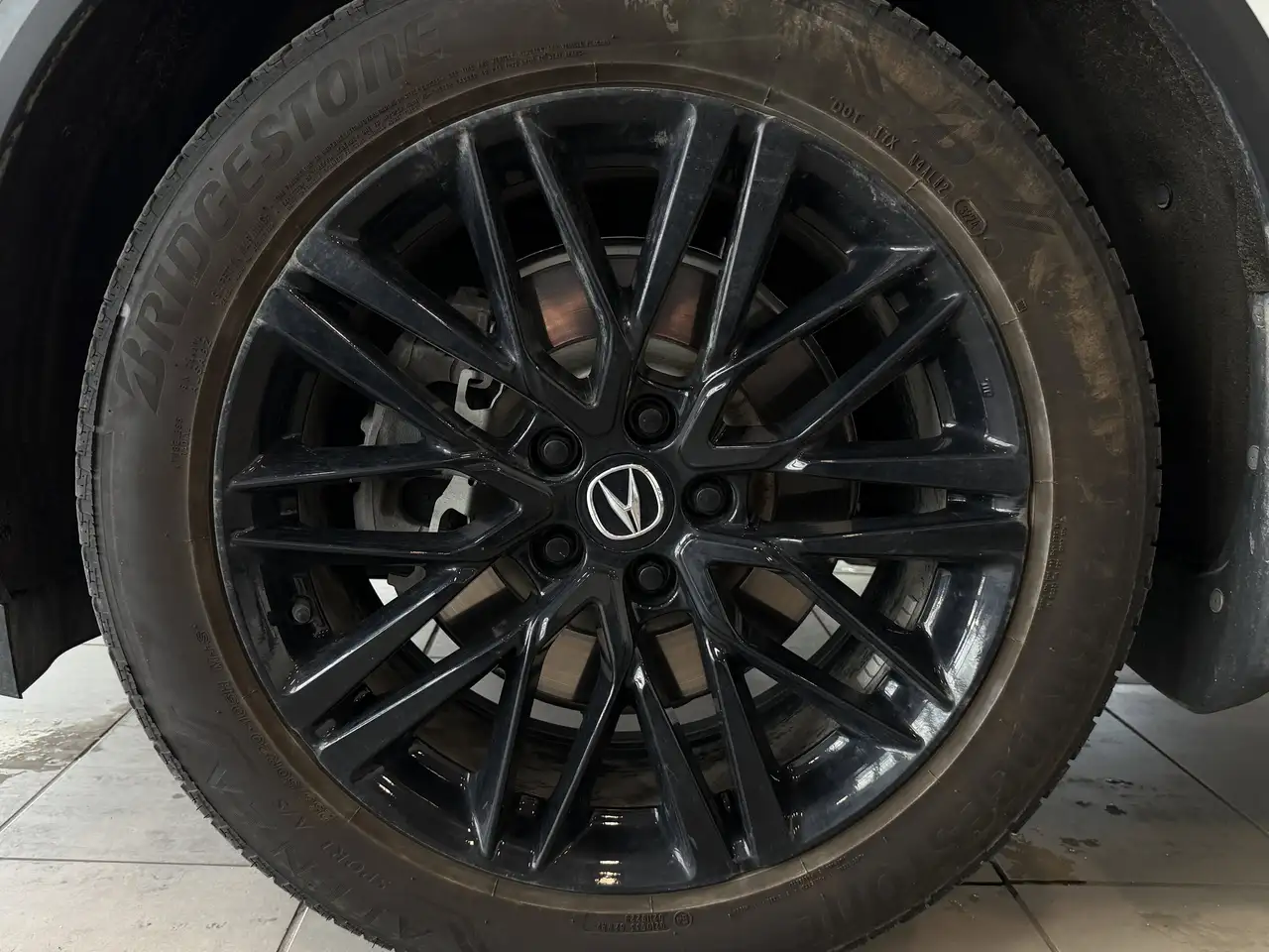 Acura MDX снимка Acura MDX