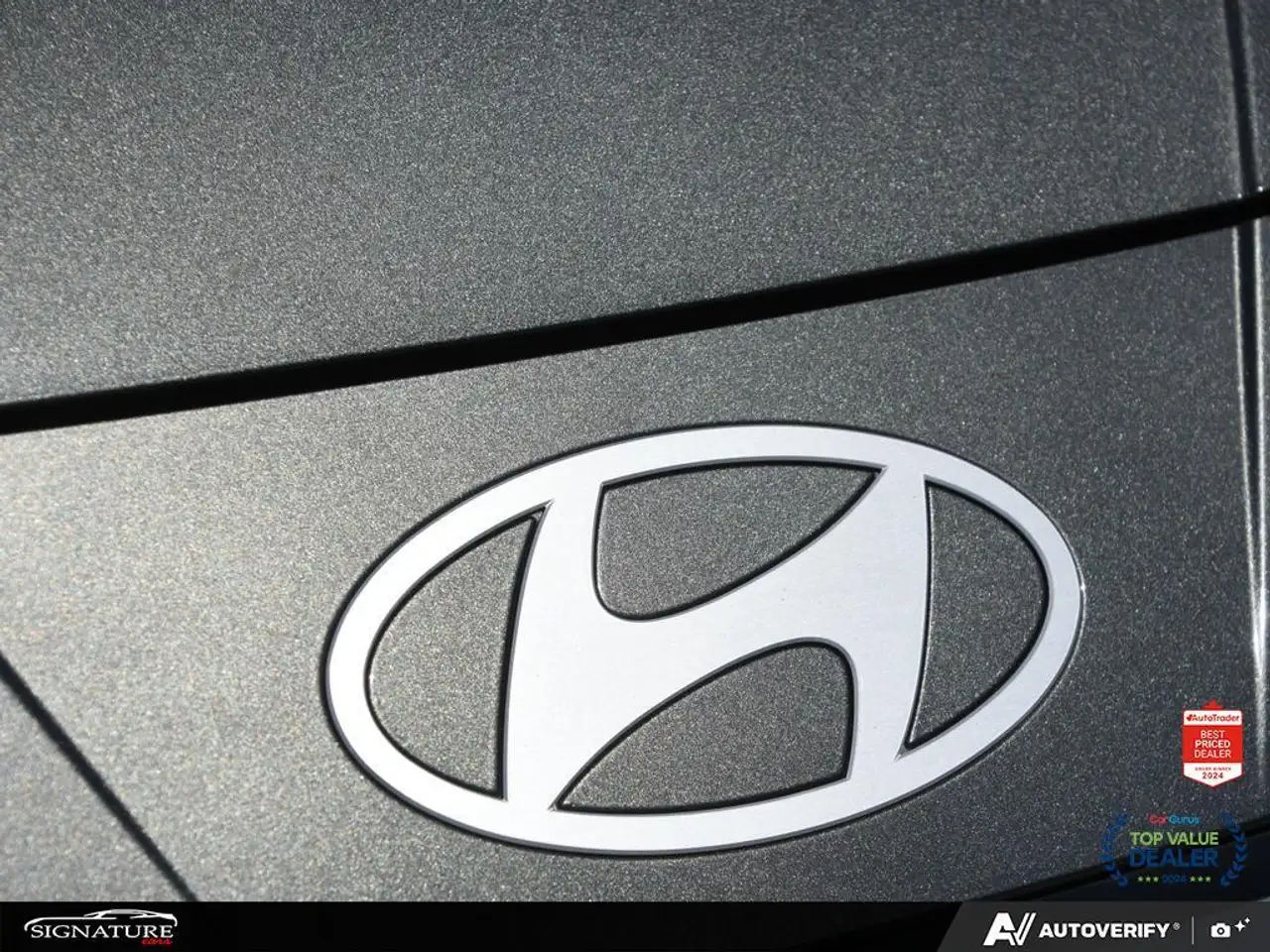 Hyundai ELANTRA fotografie Hyundai ELANTRA