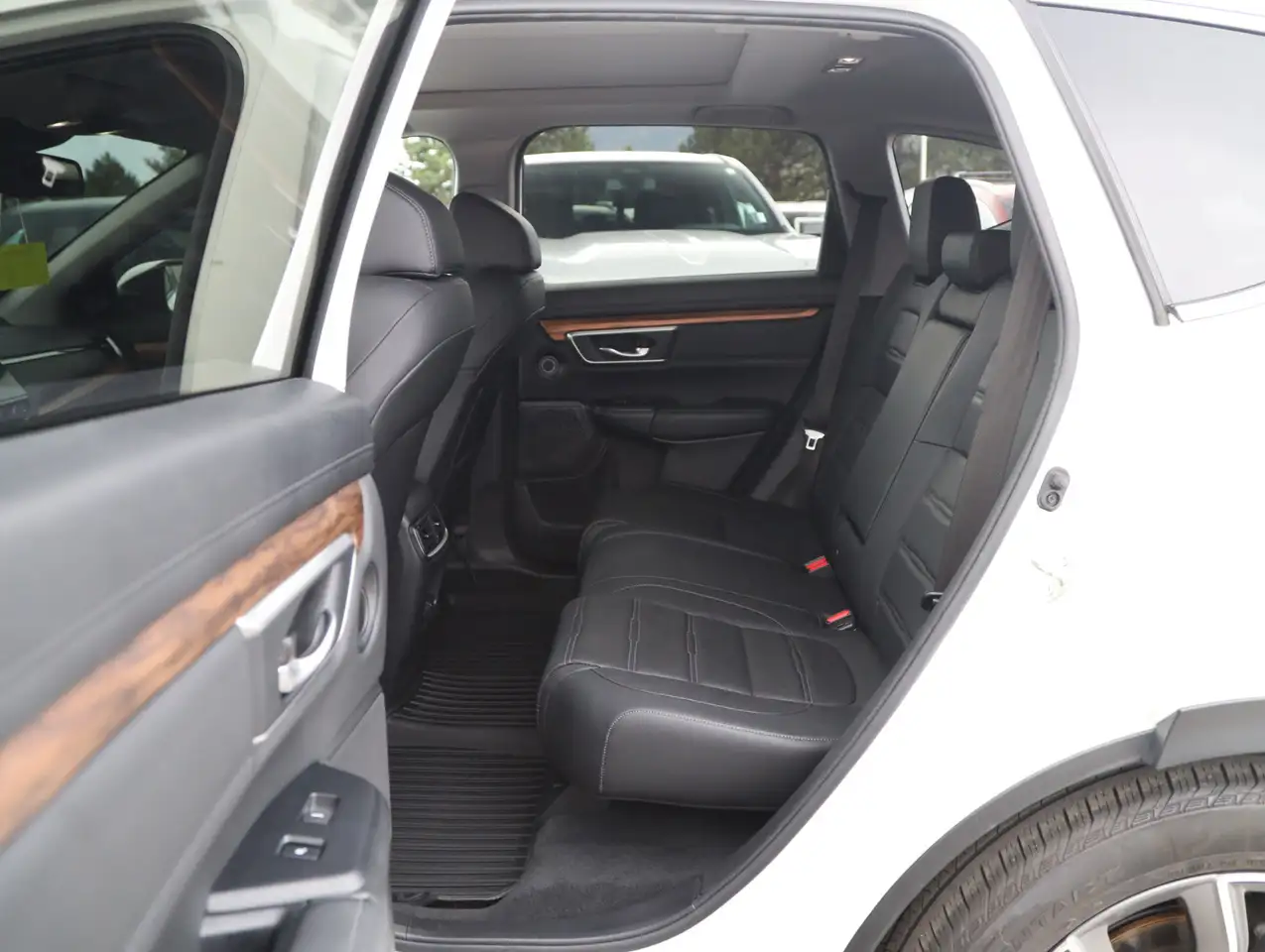 Honda CR-V photo Honda CR-V