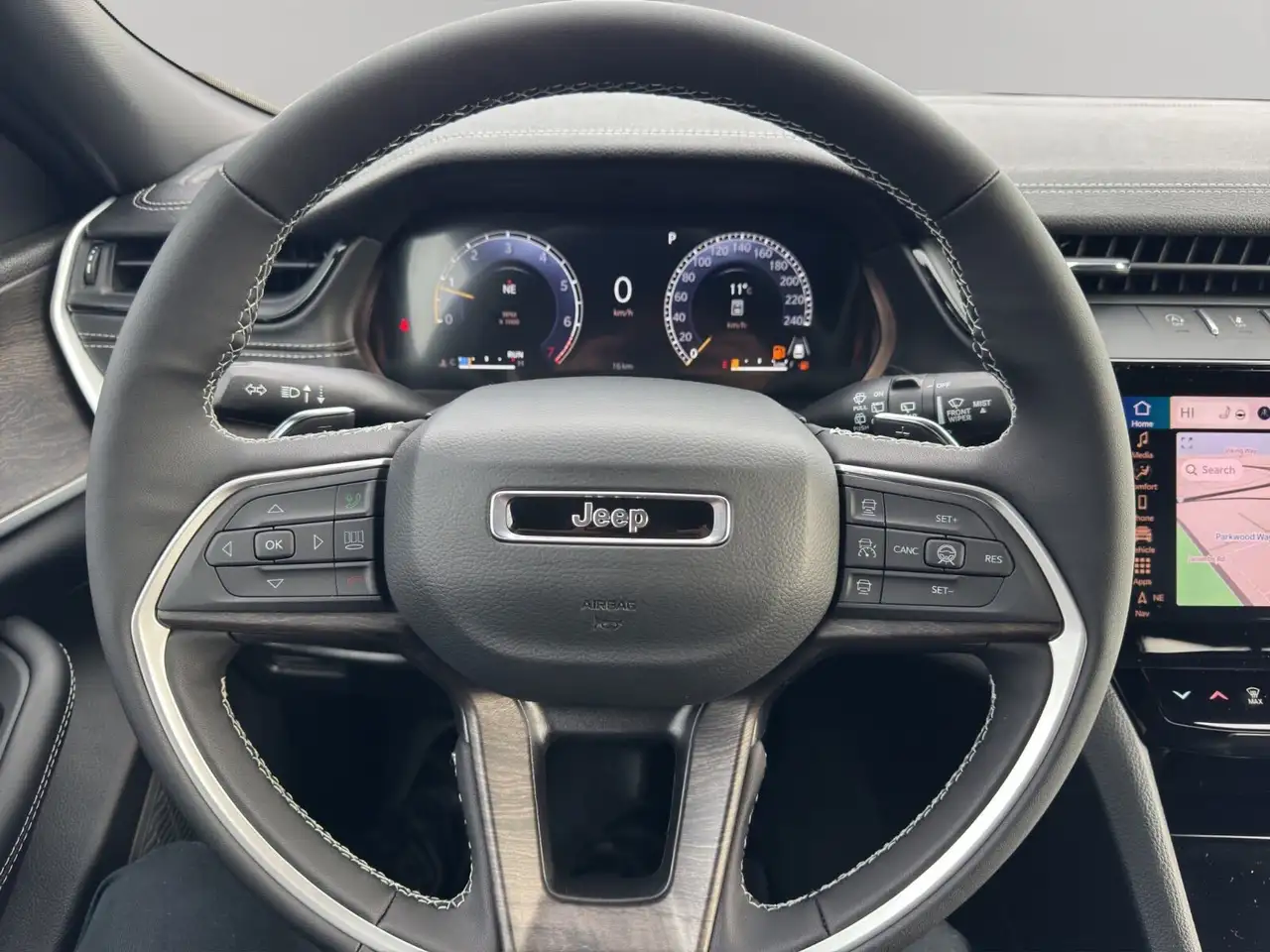 Jeep Grand Cherokee снимка Jeep Grand Cherokee