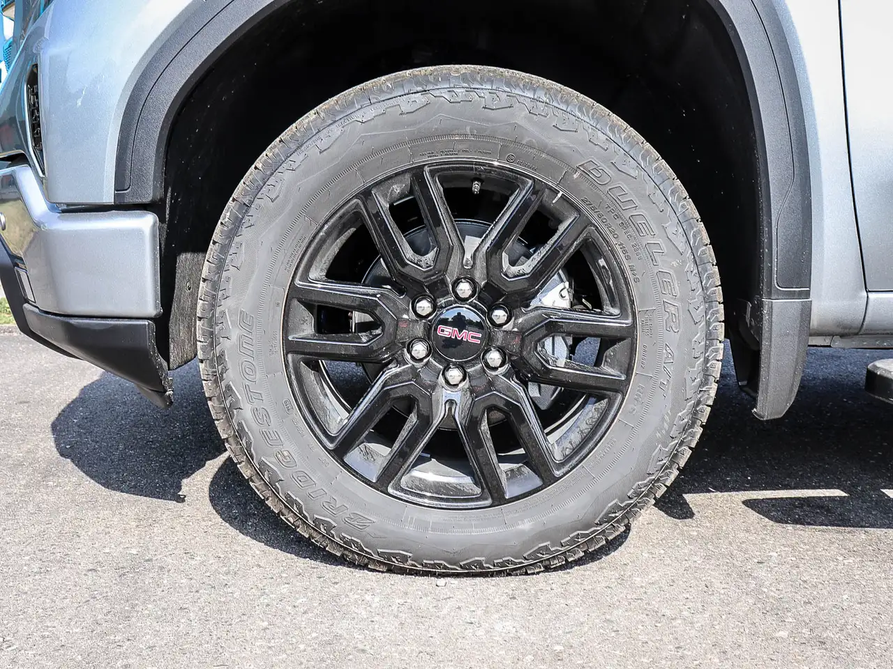GMC Sierra 1500 снимка GMC Sierra 1500