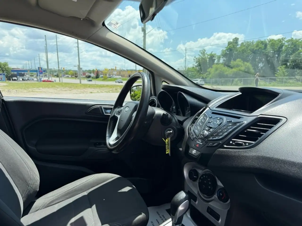 Ford Fiesta photo Ford Fiesta