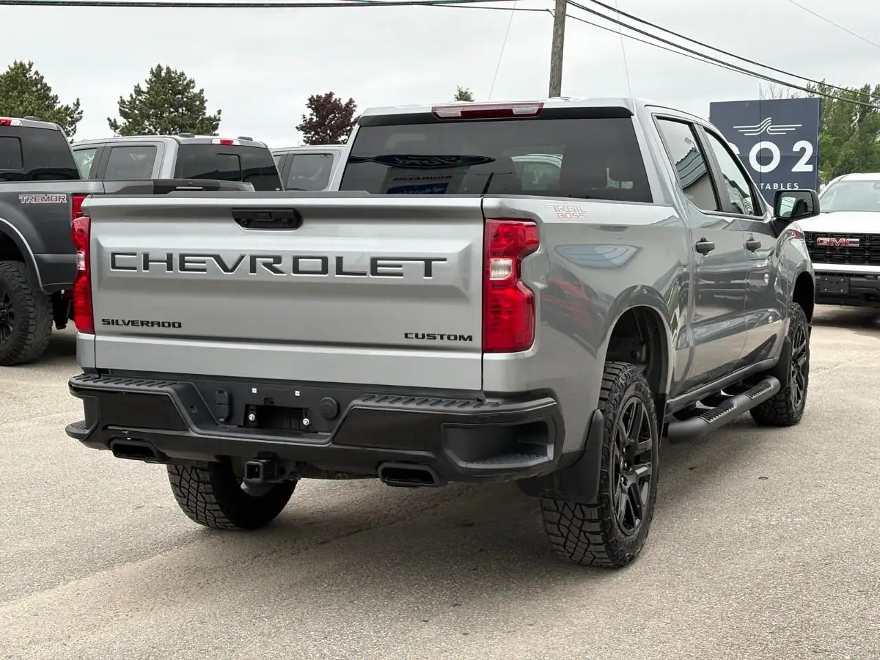 Chevrolet Silverado 1500 снимка Chevrolet Silverado 1500