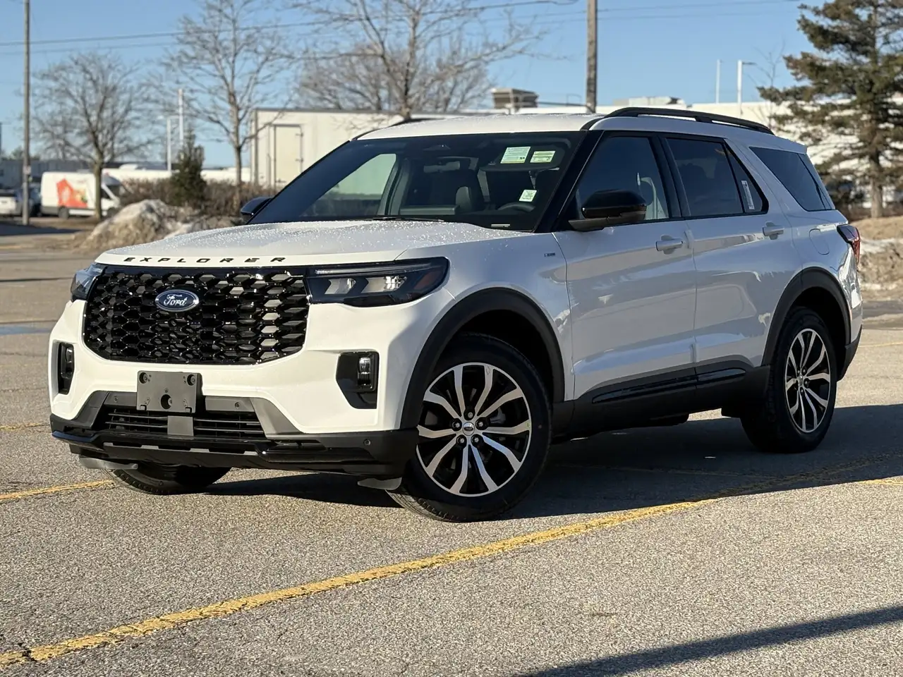 Ford Explorer снимка Ford Explorer