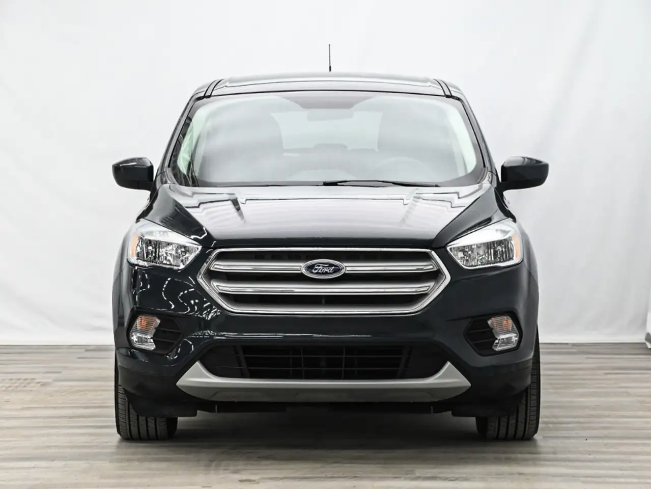 Ford Escape photo Ford Escape