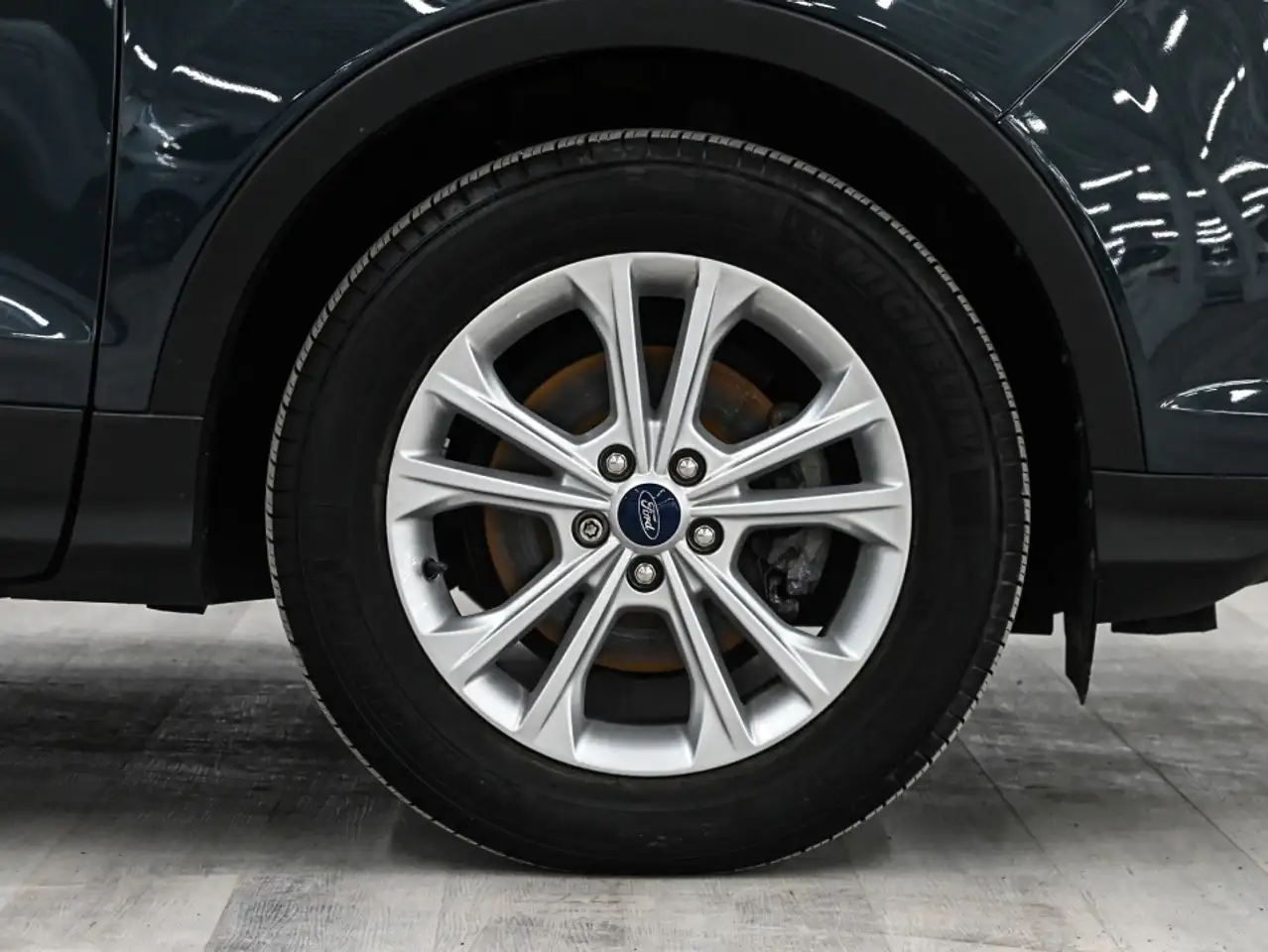 Ford Escape photo Ford Escape