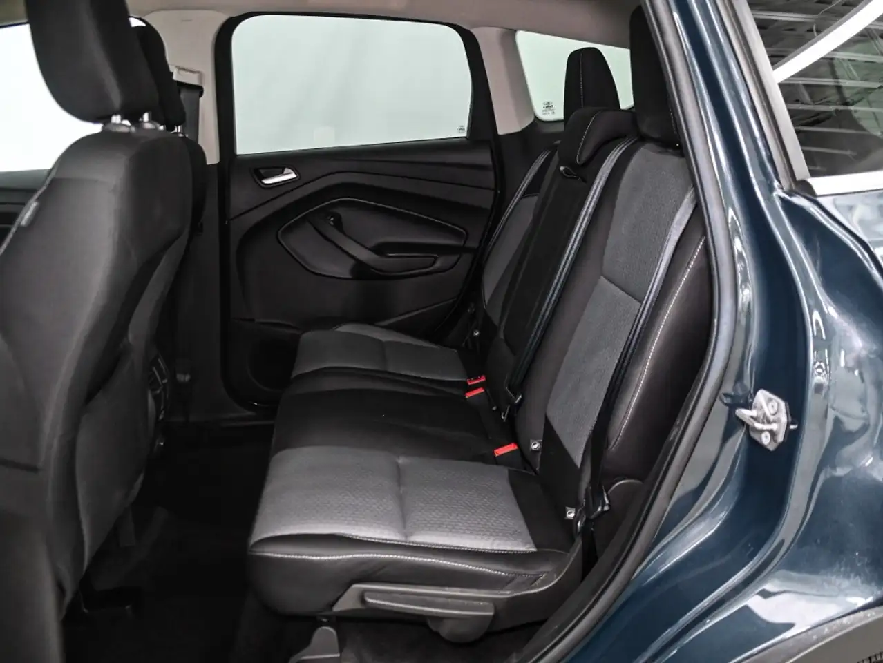 Ford Escape photo Ford Escape