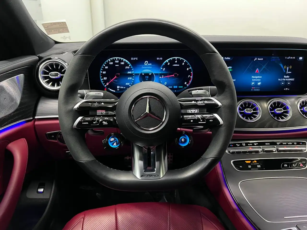 Mercedes-Benz CLS снимка Mercedes-Benz CLS
