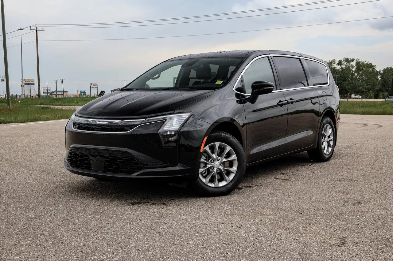 2027 Chrysler Pacifica