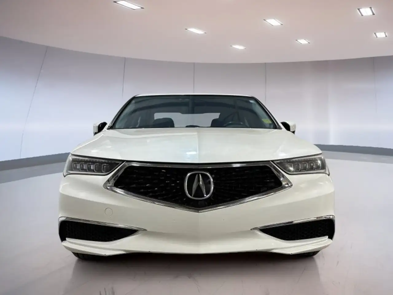 Acura TLX снимка Acura TLX