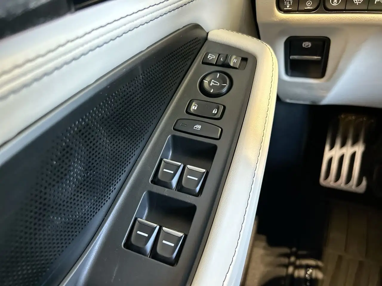 Acura MDX снимка Acura MDX