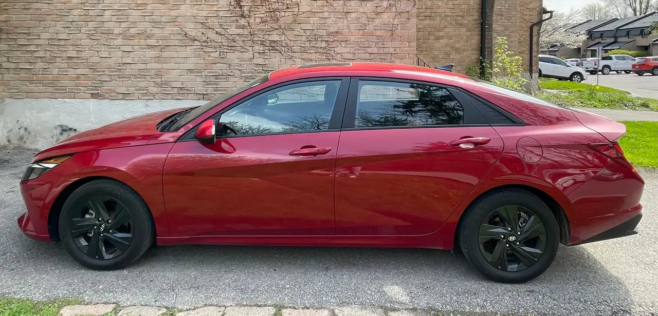 2022 Hyundai ELANTRA