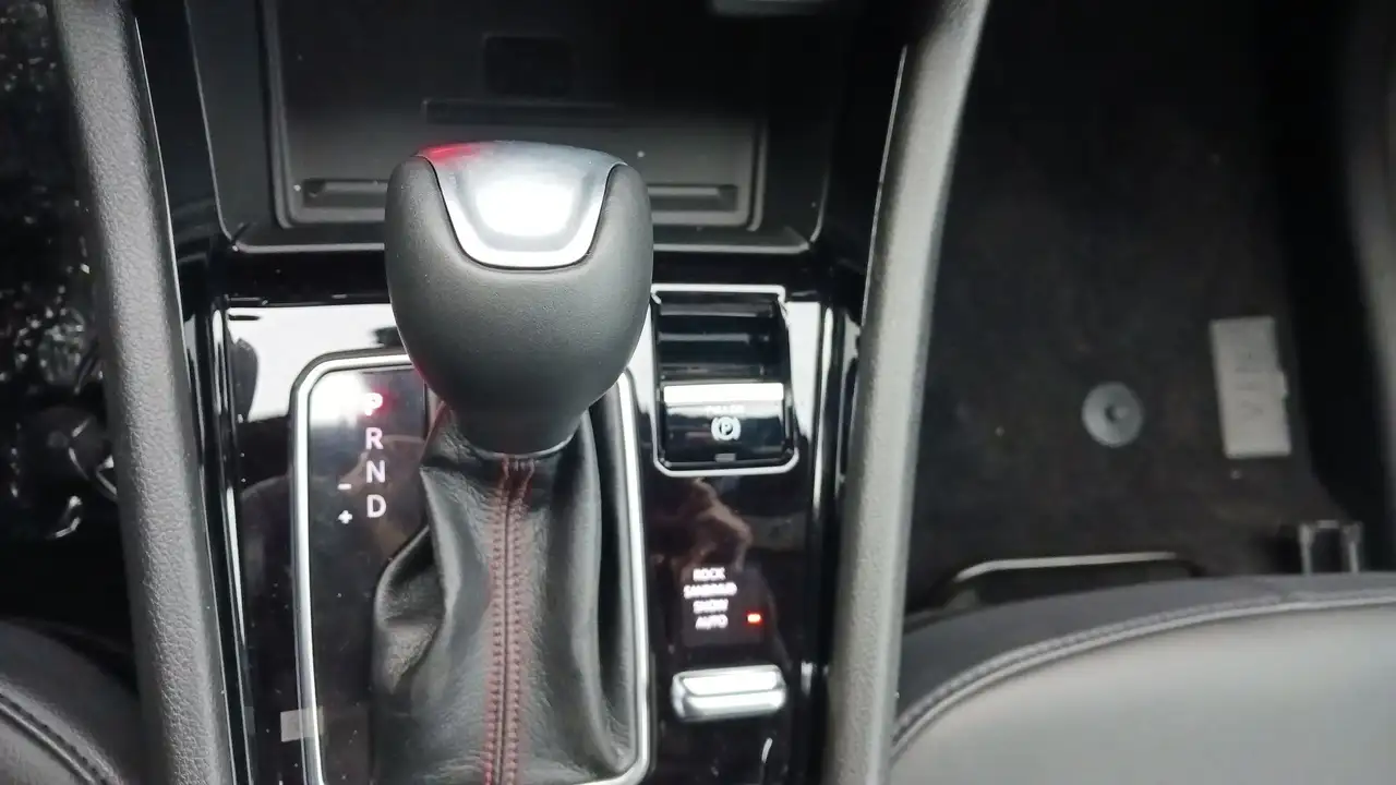 Jeep Compass photo Jeep Compass