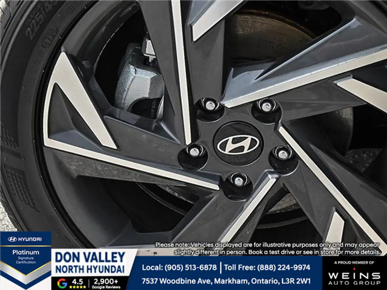 Hyundai ELANTRA photo Hyundai ELANTRA
