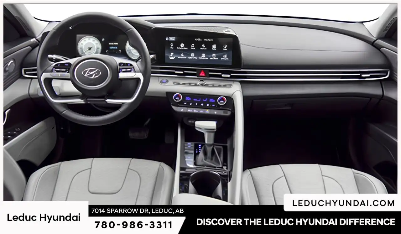 Hyundai ELANTRA photo Hyundai ELANTRA