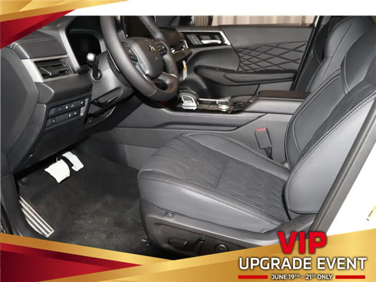Mitsubishi Outlander снимка Mitsubishi Outlander