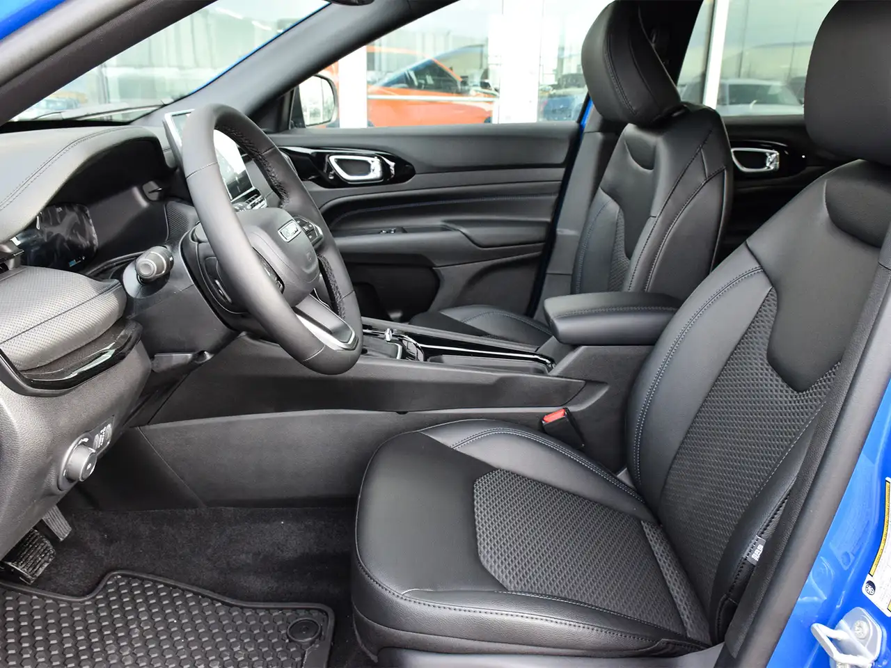 Jeep Compass photo Jeep Compass