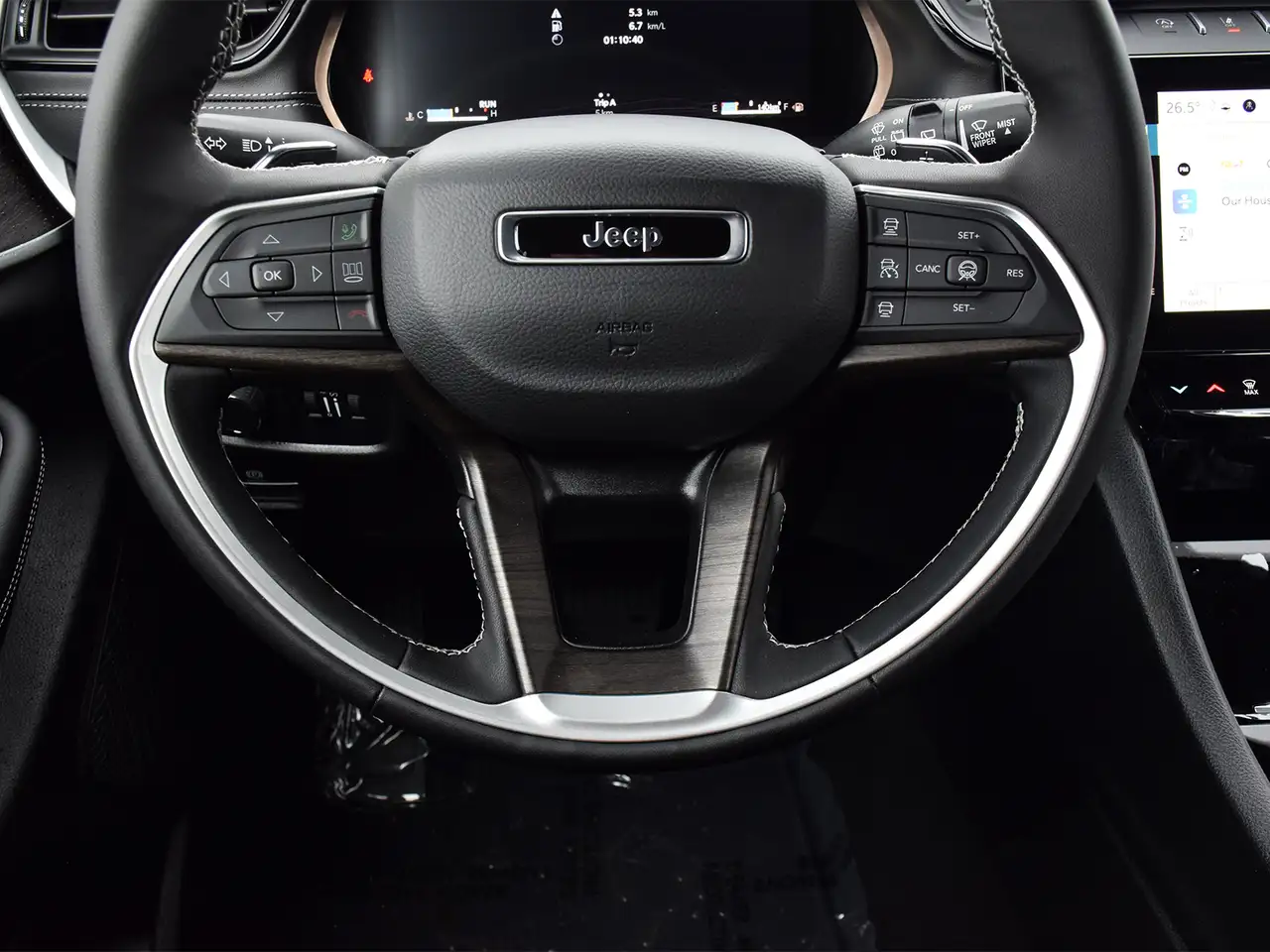 Jeep Grand Cherokee снимка Jeep Grand Cherokee