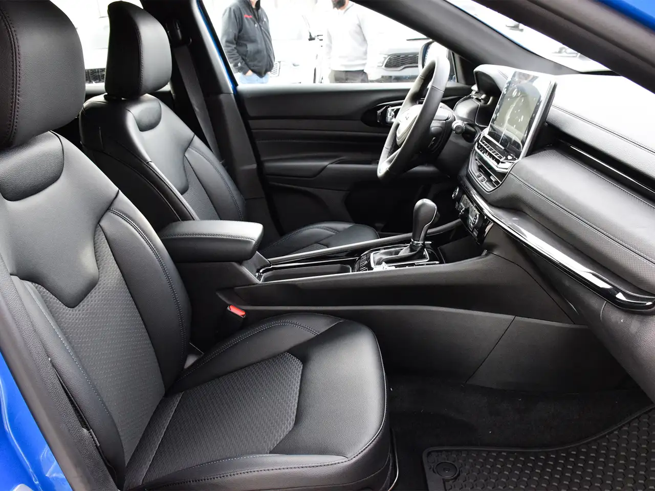 Jeep Compass photo Jeep Compass