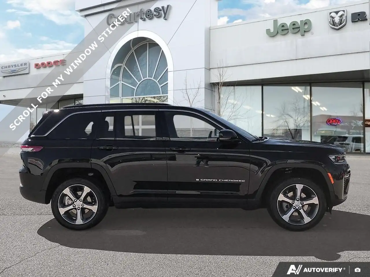 Jeep Grand Cherokee photo Jeep Grand Cherokee