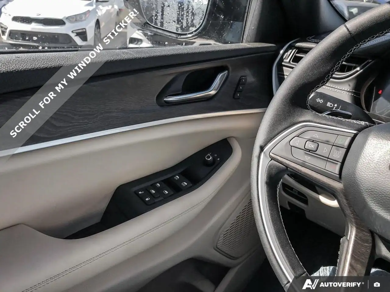 Jeep Grand Cherokee photo Jeep Grand Cherokee