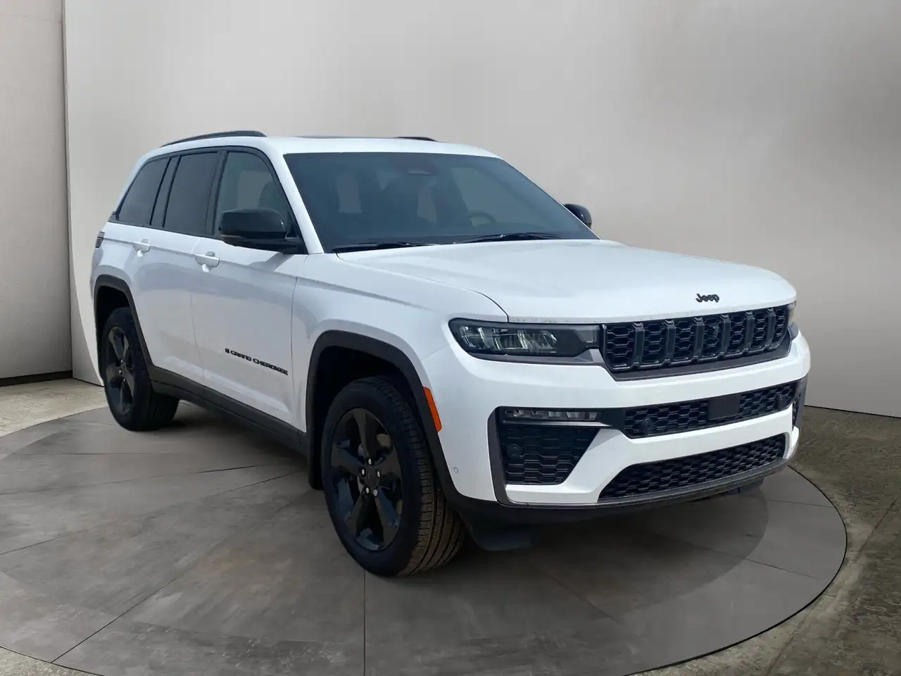 Jeep Grand Cherokee снимка Jeep Grand Cherokee