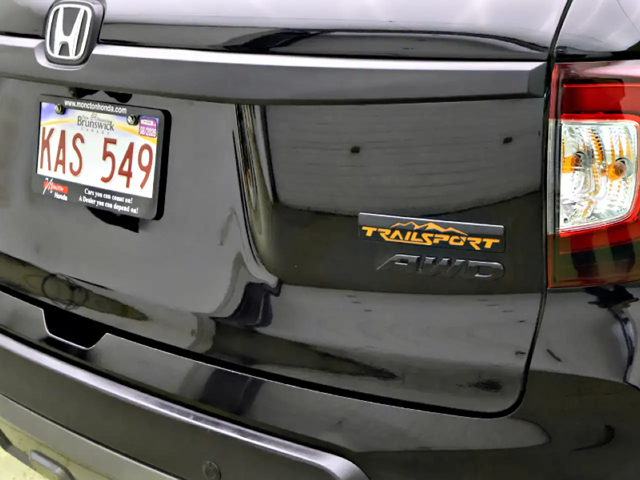 Honda Passport снимка Honda Passport