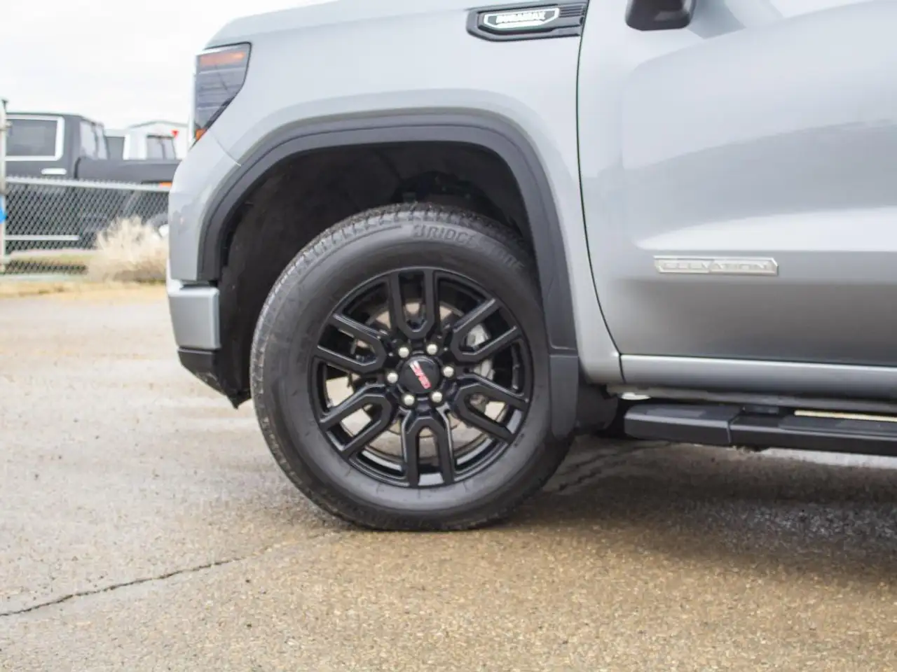GMC Sierra 1500 снимка GMC Sierra 1500