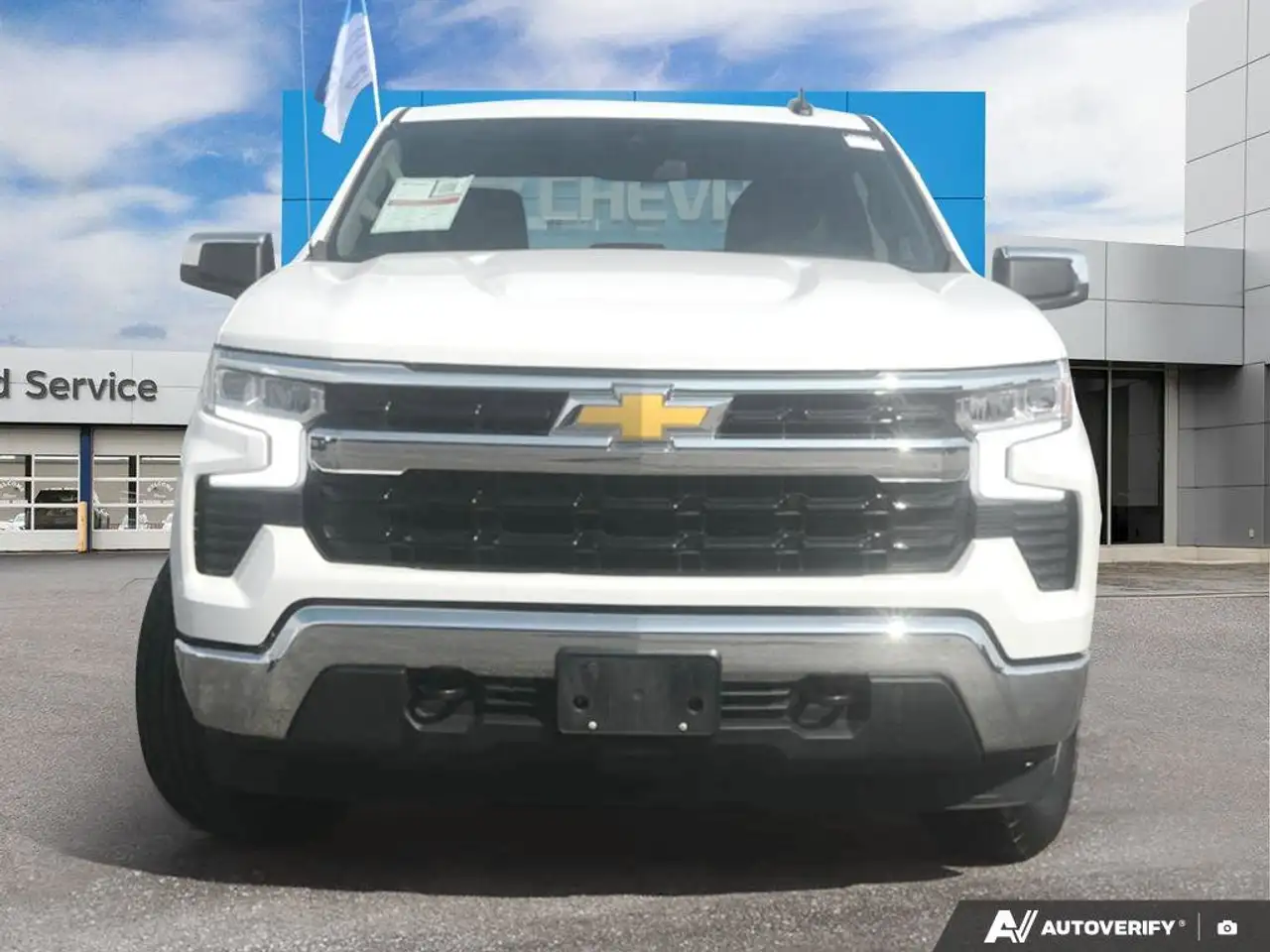 Chevrolet Silverado 1500 снимка Chevrolet Silverado 1500
