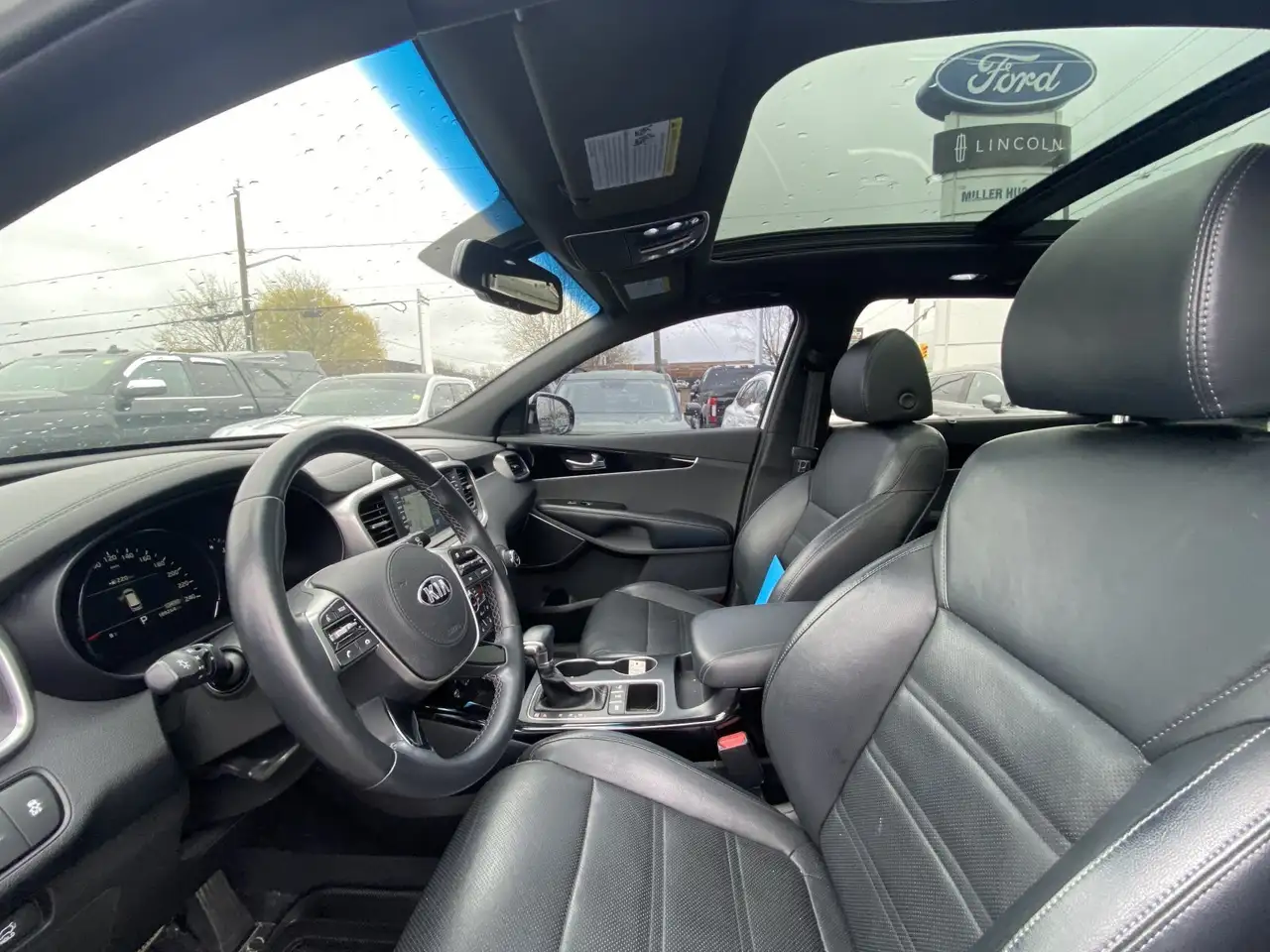 Kia Sorento photo Kia Sorento