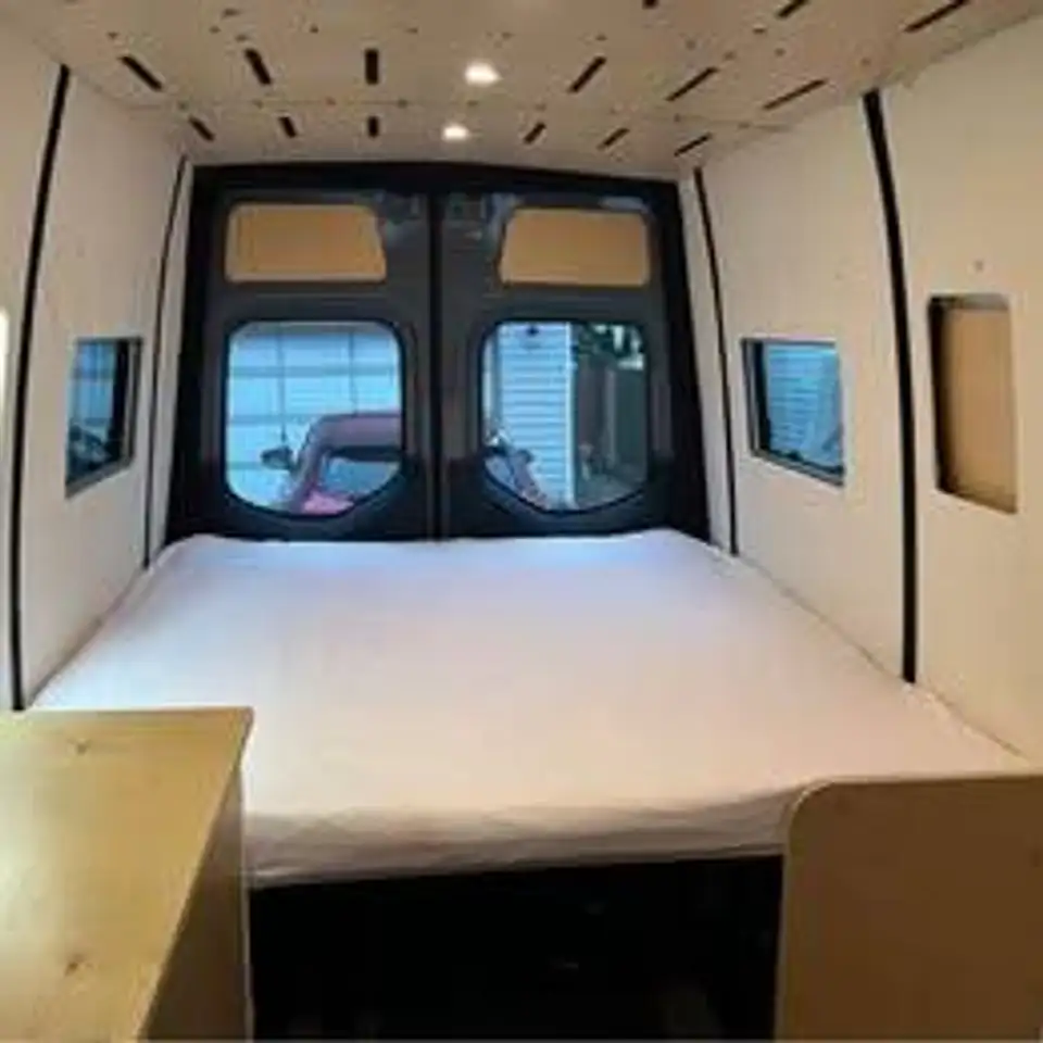 2024 Mercedes-Benz Sprinter