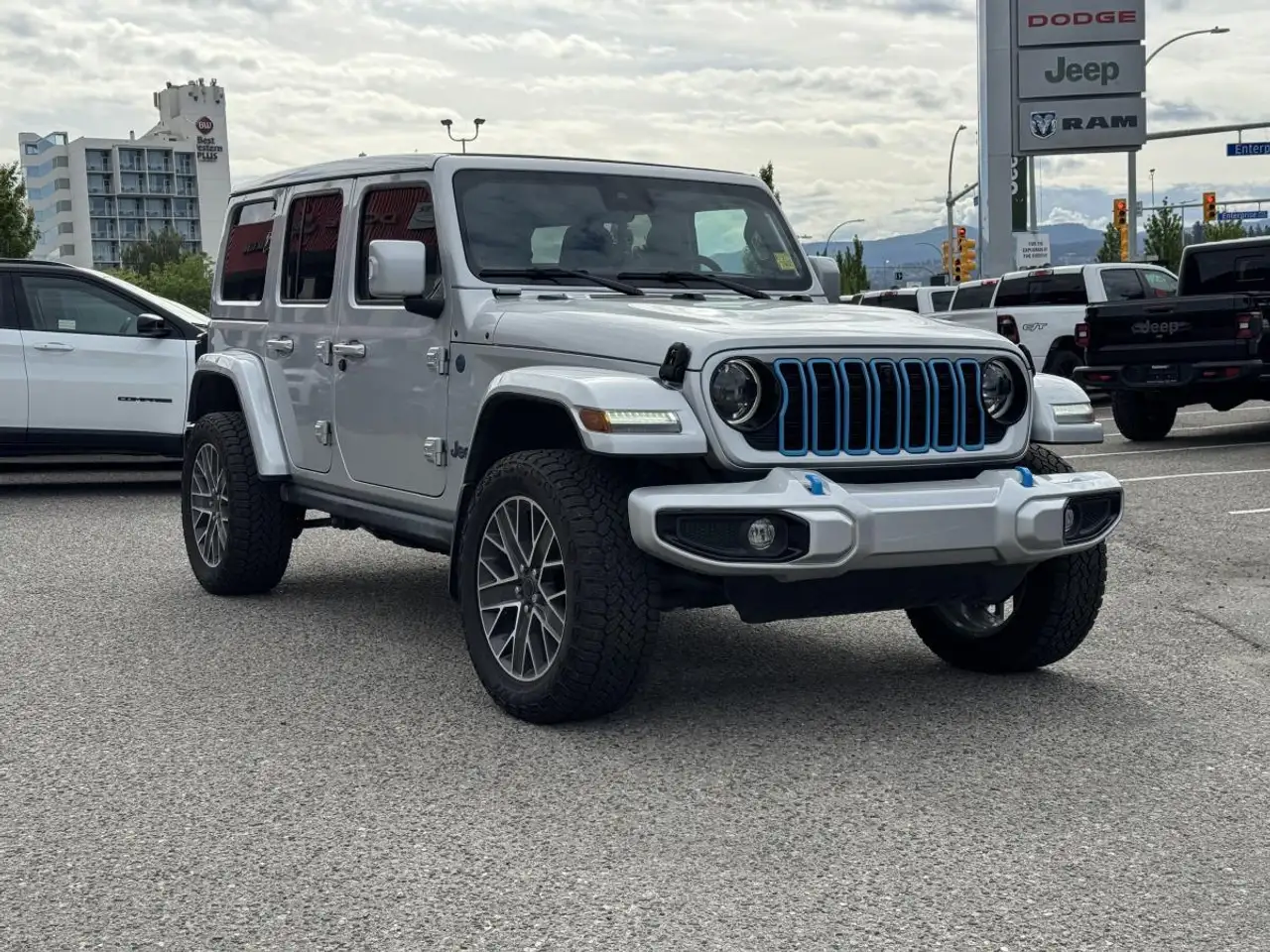 Jeep Wrangler снимка Jeep Wrangler