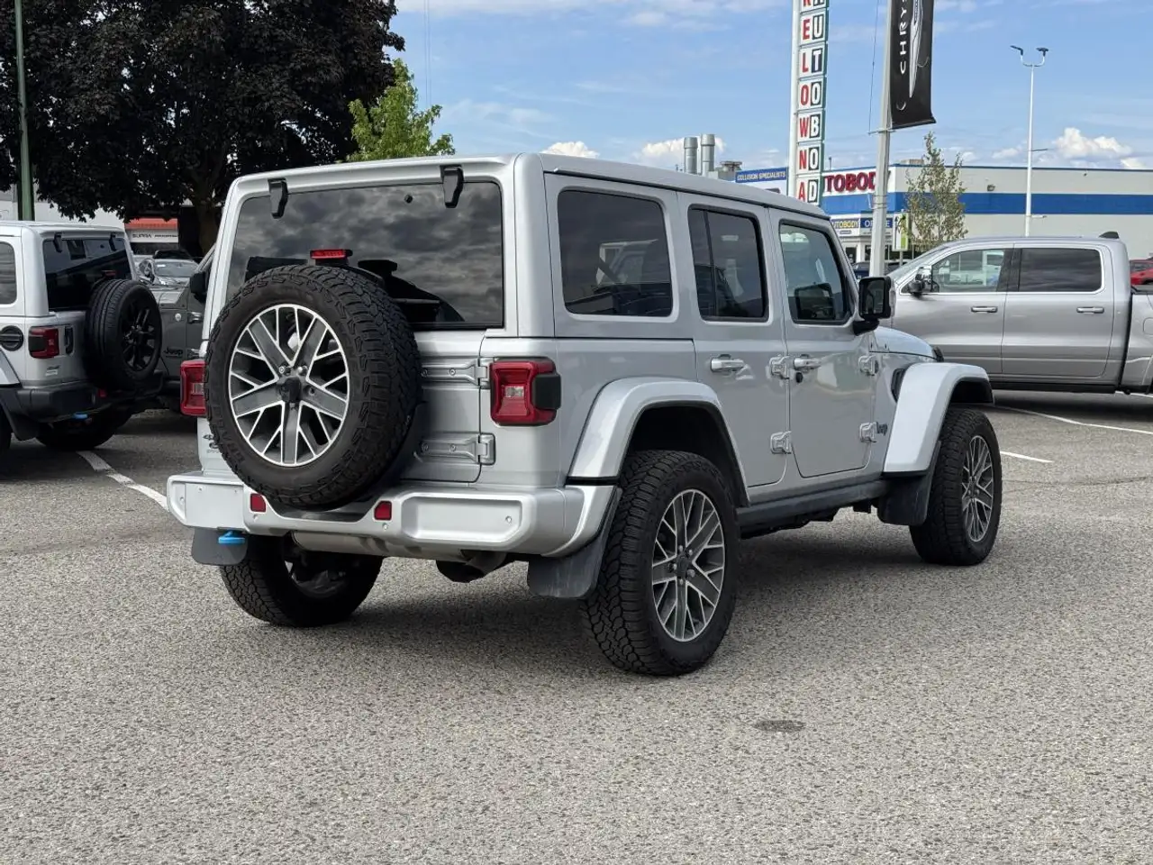 Jeep Wrangler снимка Jeep Wrangler