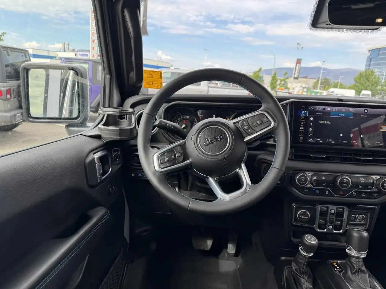Jeep Wrangler снимка Jeep Wrangler