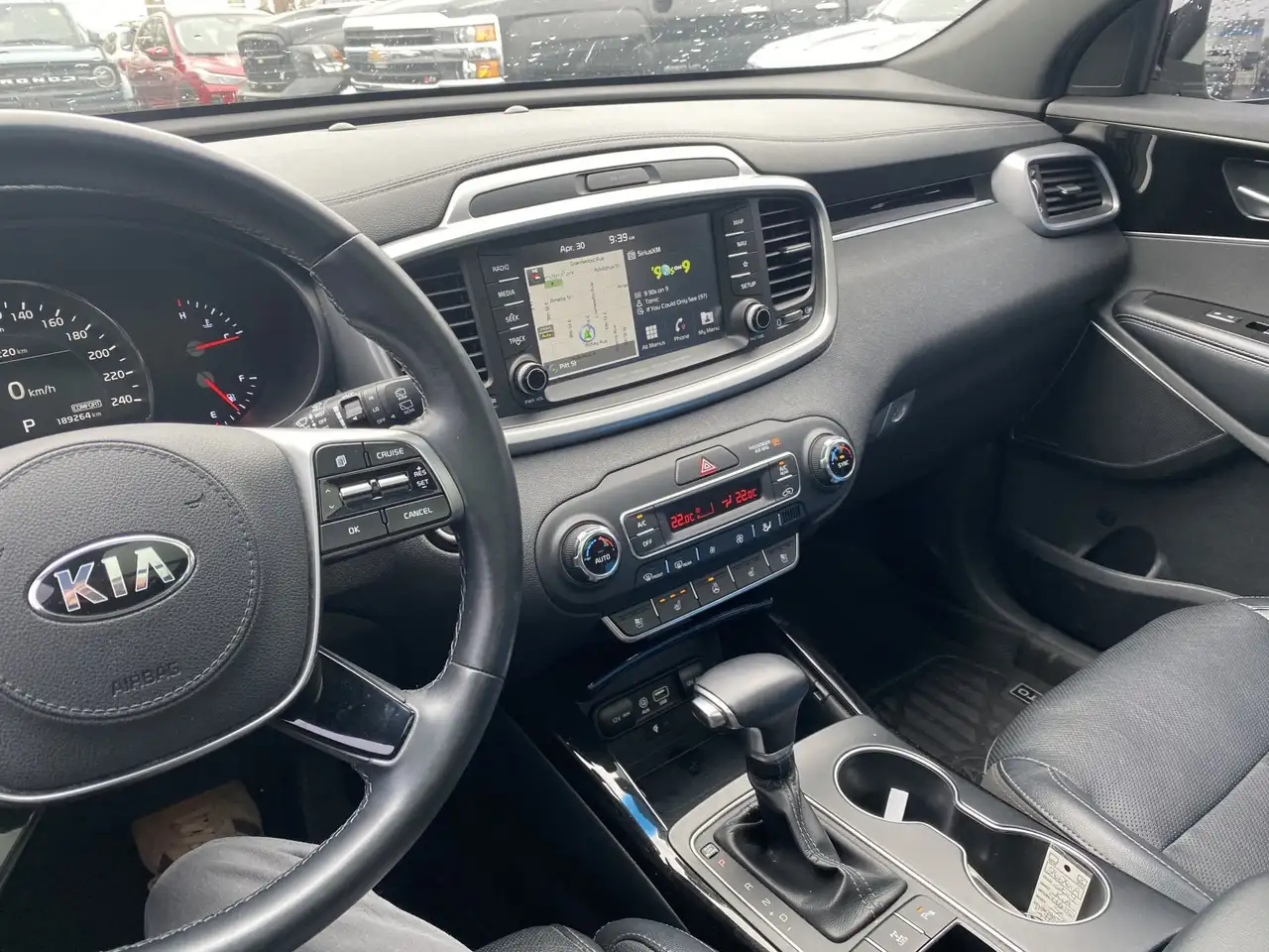 Kia Sorento photo Kia Sorento