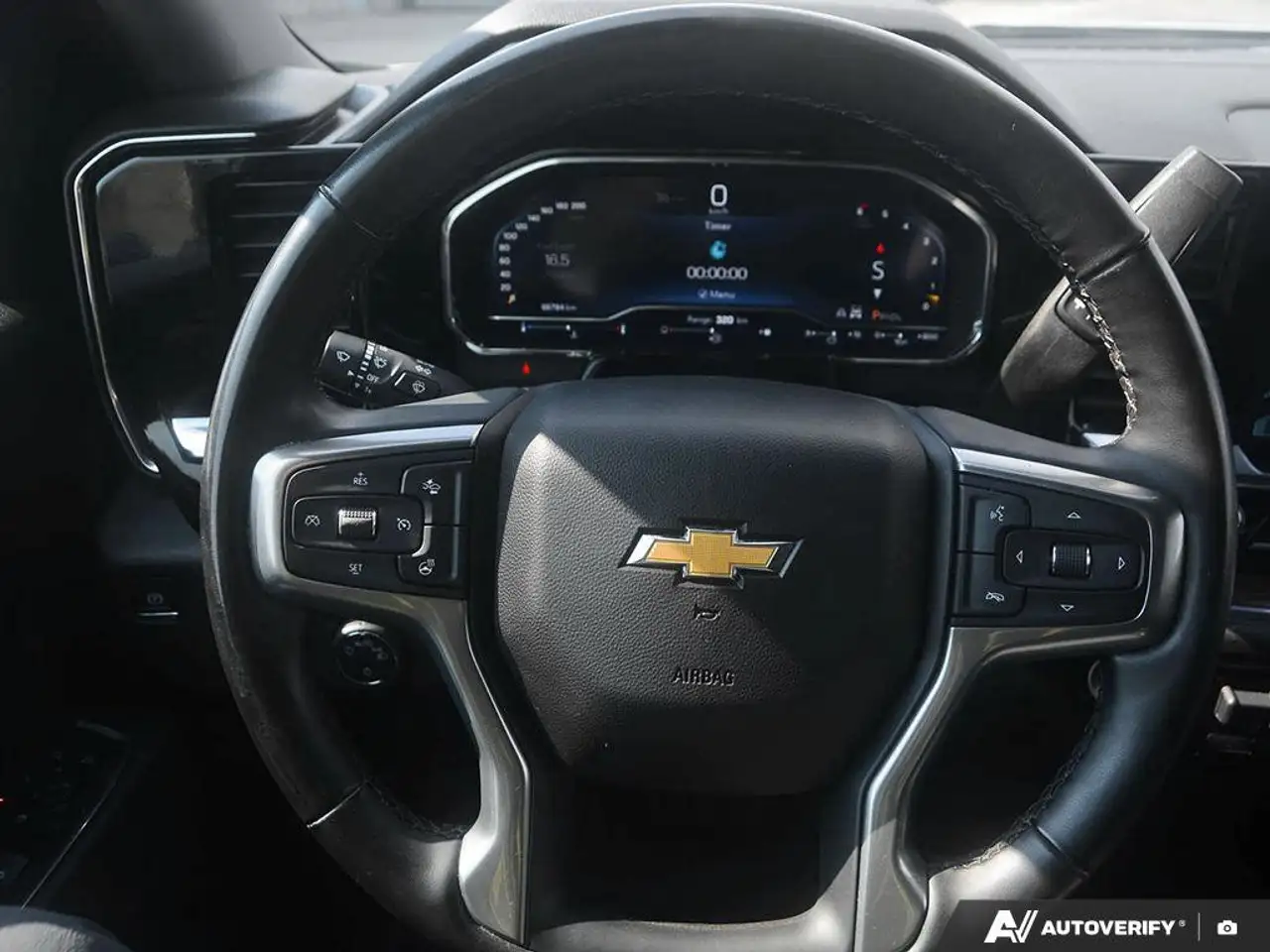 Chevrolet Silverado 1500 снимка Chevrolet Silverado 1500