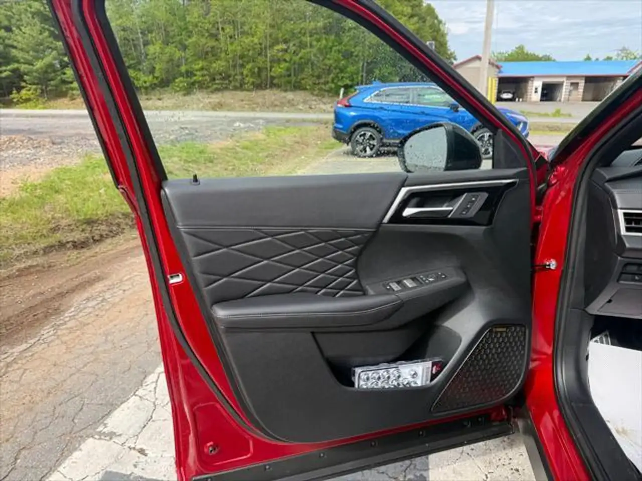 Mitsubishi Outlander снимка Mitsubishi Outlander
