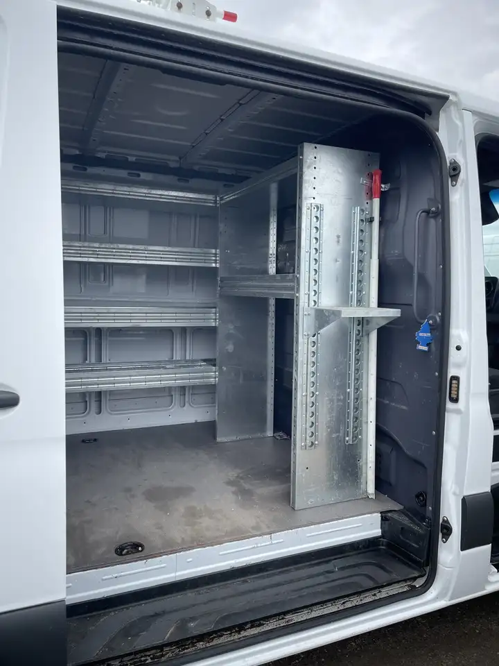 Mercedes-Benz Sprinter снимка Mercedes-Benz Sprinter