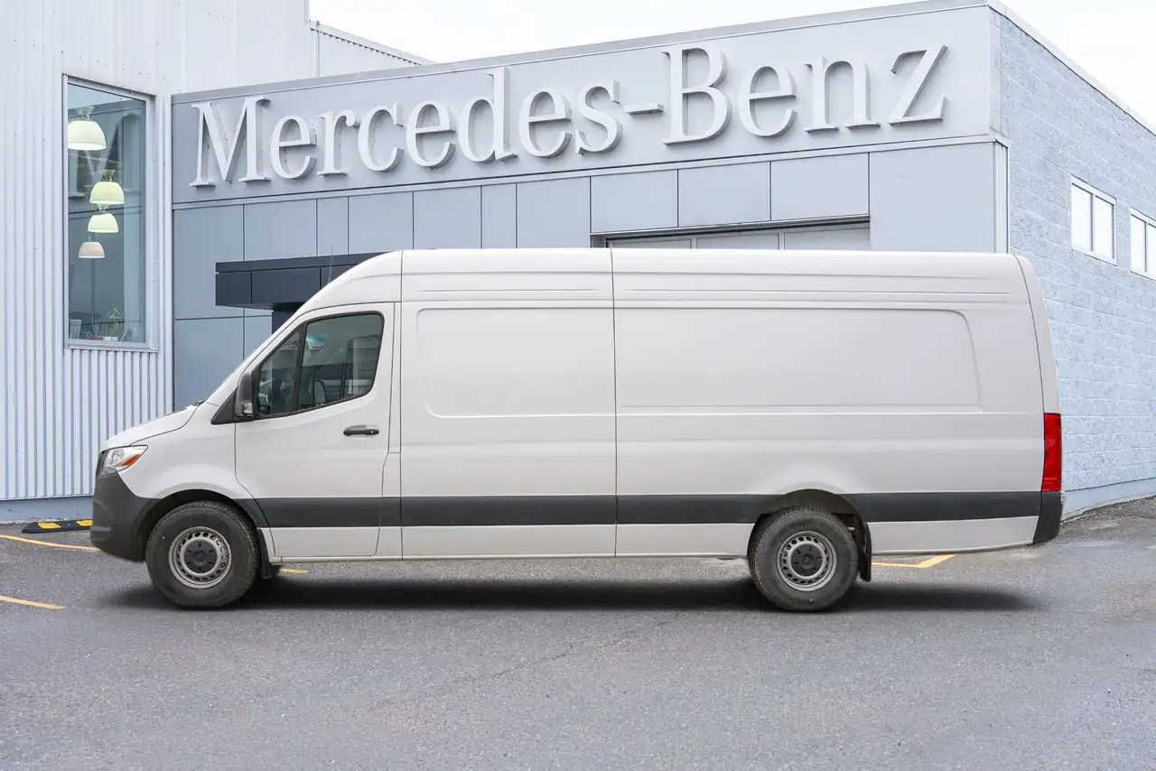 Mercedes-Benz Sprinter снимка Mercedes-Benz Sprinter