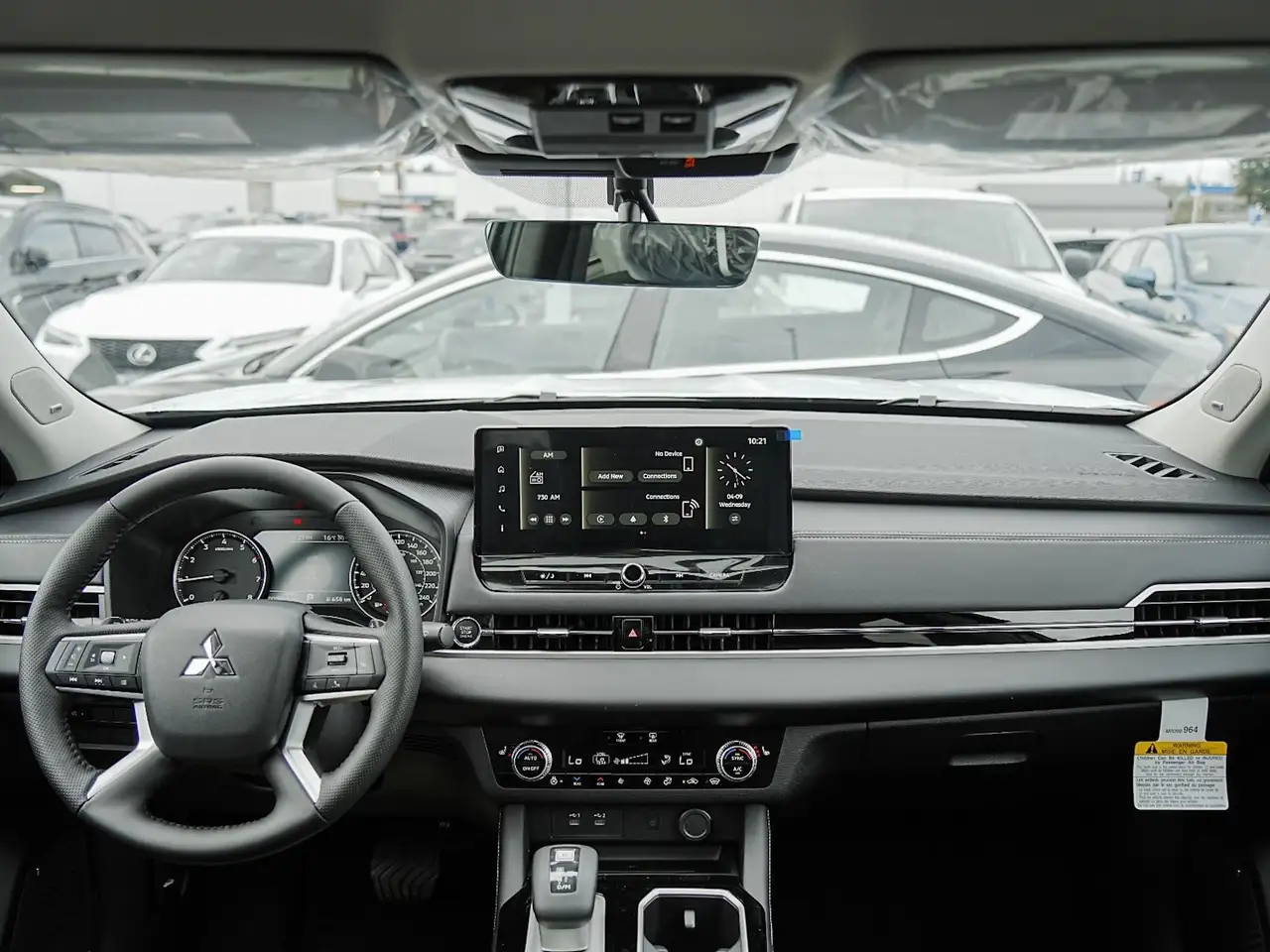 Mitsubishi Outlander photo Mitsubishi Outlander