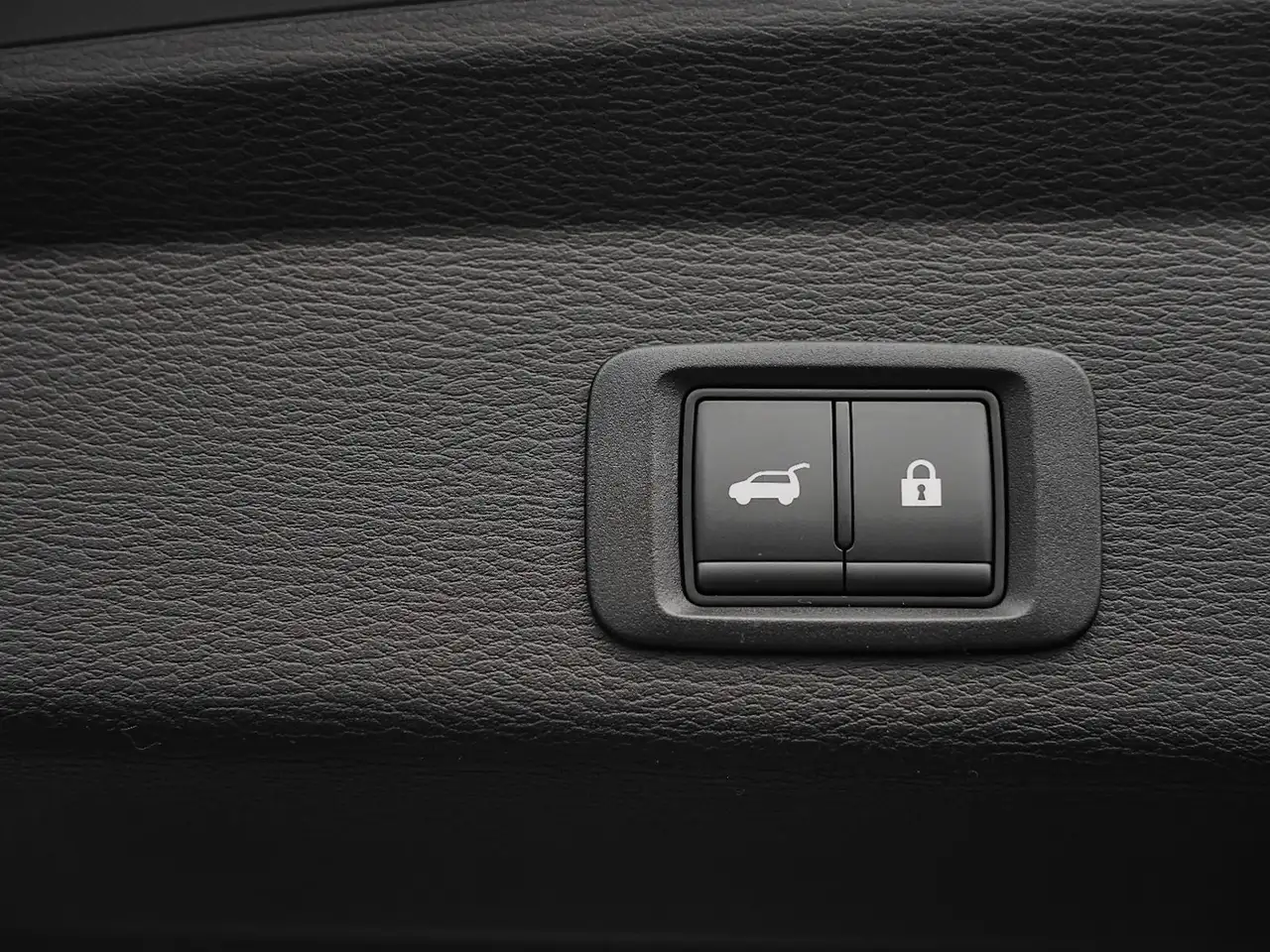 Mitsubishi Outlander снимка Mitsubishi Outlander