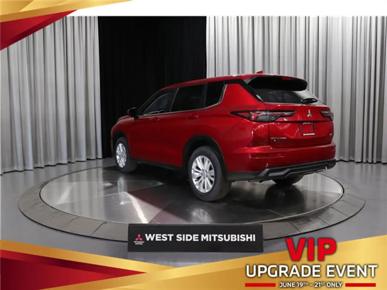 Mitsubishi Outlander photo Mitsubishi Outlander