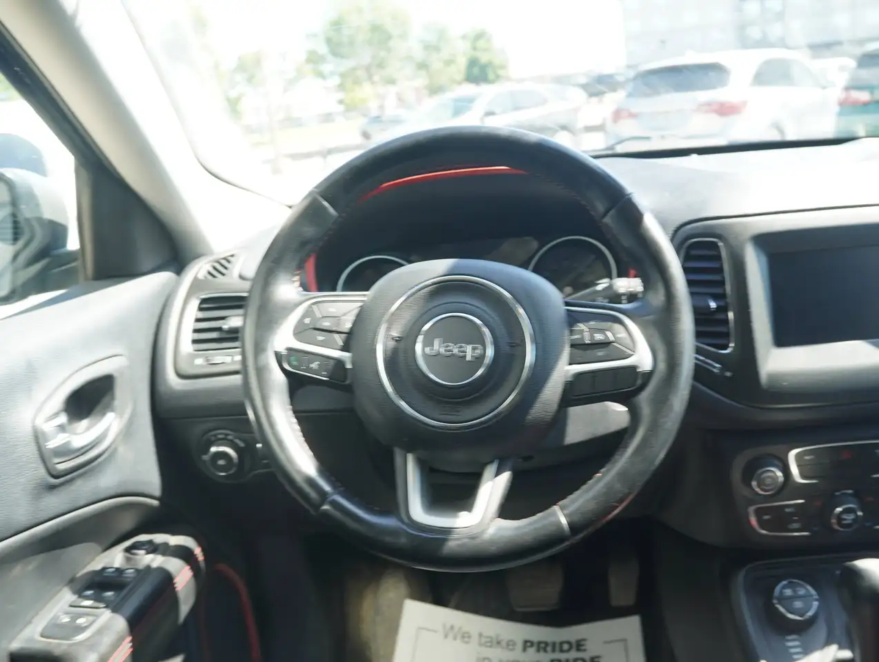 Jeep Compass photo Jeep Compass