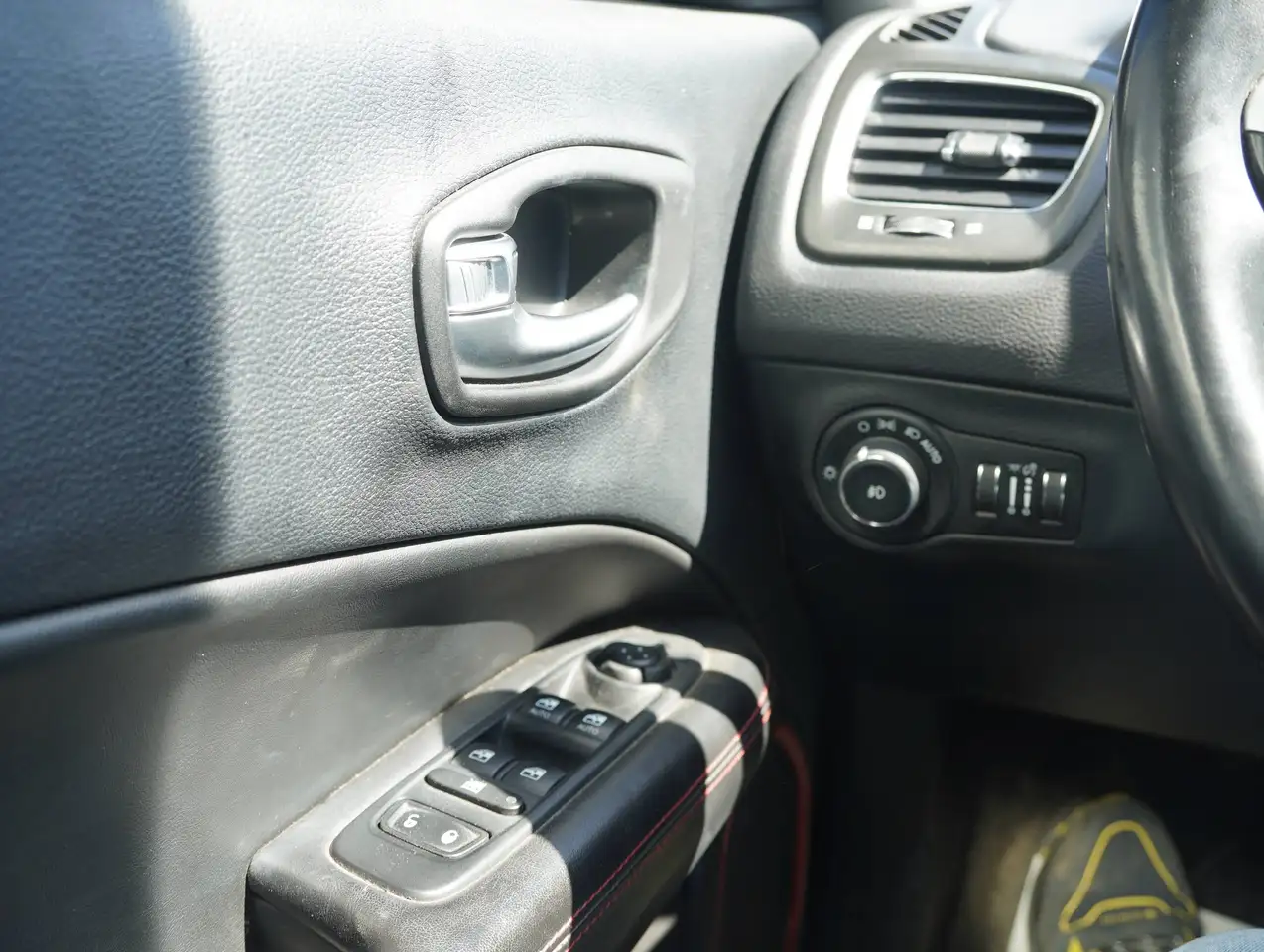 Jeep Compass photo Jeep Compass