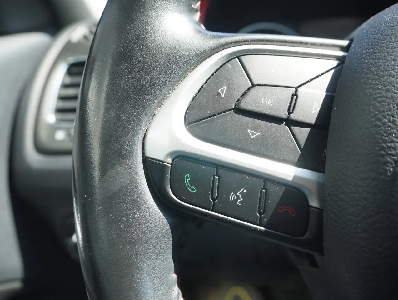 Jeep Compass photo Jeep Compass